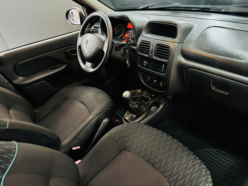 Renault Clio 1.0 Hi-Power 16V 5p