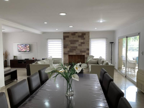 Casa En Venta En Barrio Santa Ana Moreno