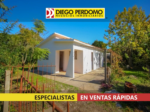 Casa De 2 Dormitorios En Venta, Kiyu, Parador Chico