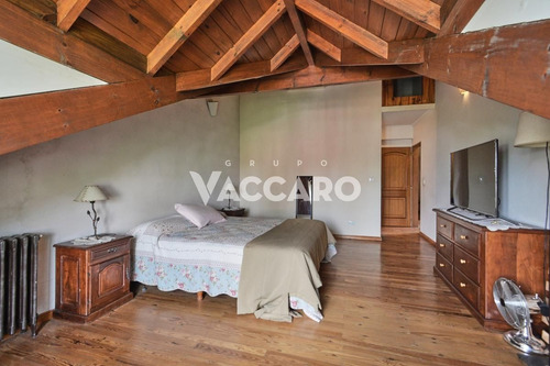 Imagen 26 de 30 de Casa En Venta Castelar Con Pileta