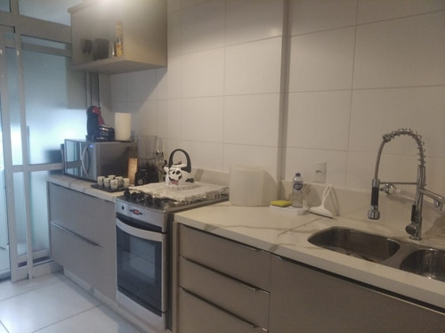 Imagem 6 de 15 de Apartamento A Venda Com 3 Quartos No Bairro Abraao Em Florianopolis - V-81992