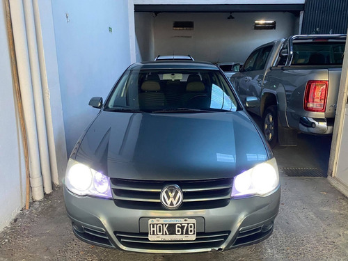 Volkswagen Golf 1.6 Advance