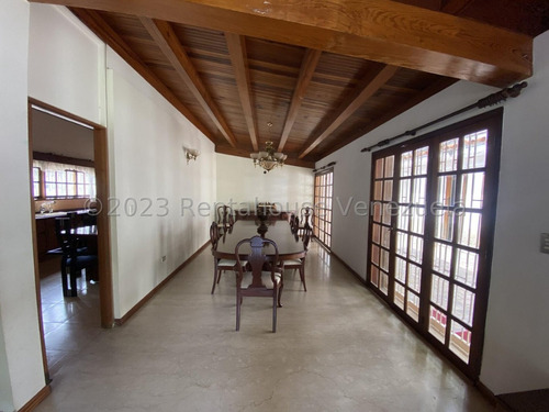 Casa En Venta En Prados Del Este Caracas Jardin Terraza Parrillera Pisos De Marmol 3 Niveles