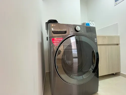Apartamento En Venta En Loma De Los Mesa. Cod V776087