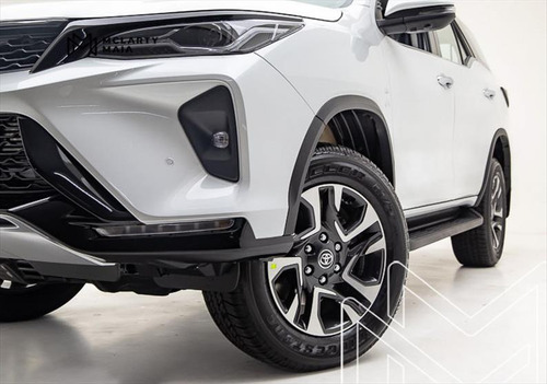 Toyota Hilux SW4 2.8 D-4dturbo Diesel Srx Platinum 7l 4x4 Automatico