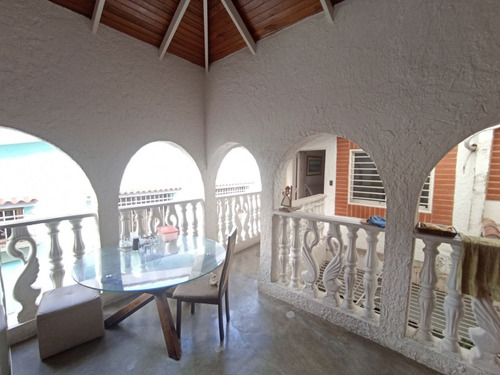 Imagen 13 de 21 de Townhouse En Res. Trapiche, Urb. El Bosque, Valencia. Vende Crismelia Castillo