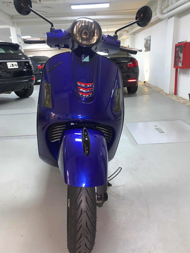 Vespa Gts 300