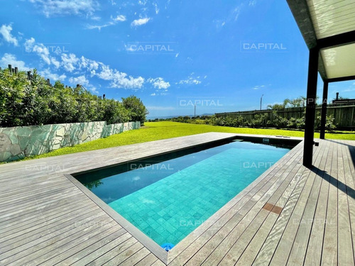Imagen 4 de 30 de Apartamento De Cuatro Dormitorios En Frente Al Mar En Venta, Punta Ballena - Punta Ballena Solanas