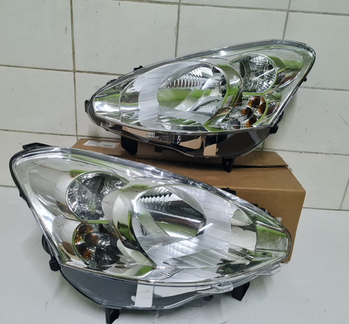 Par De Ópticos Para Peugeot Partner 2012-2013-2014-2015 Ambos Lados