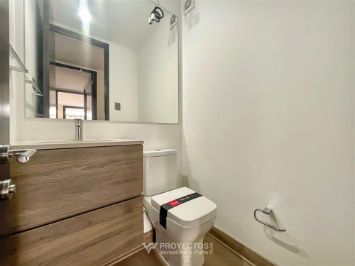 Departamento En Venta De 4 Dorm. En Lo Barnechea