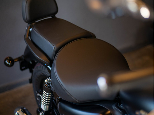 Imagen 17 de 25 de Royal Enfield Meteor 350 Stellar Black Reserva Hoy