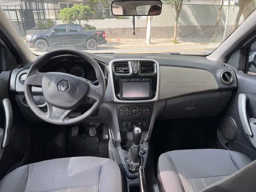 Renault Logan Logan Expression 1.6 8V (Flex)