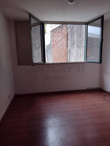 Imagen 8 de 15 de Departamento 1 Dormitorio En República De La Sexta