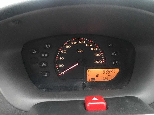 Imagem 3 de 10 de Chevrolet Celta 2006 1.0 Life Flex Power 3p