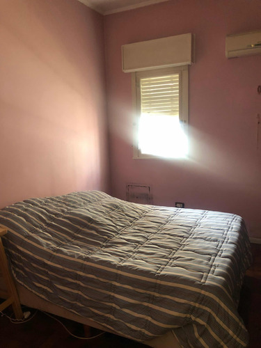 Casa En Venta 4 Ambientes Con Jardín Amplio, Pileta Y Cochera