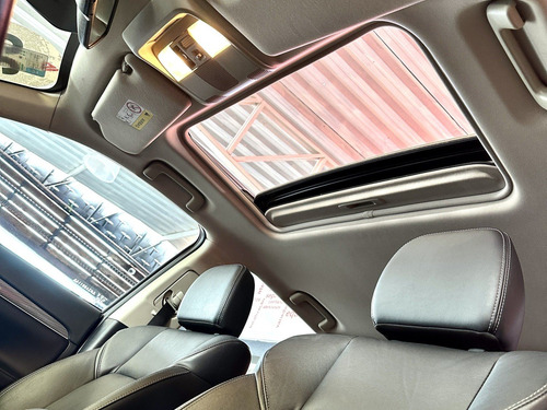 Mitsubishi Outlander 3.0 MIVEC V6 GASOLINA HPE-S AWD AUTOMÁTICO