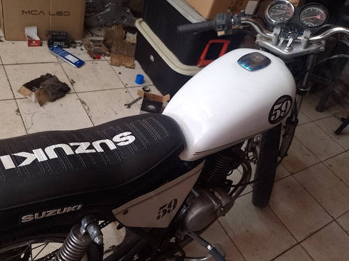 Suzuki En 125 Cafe Racer