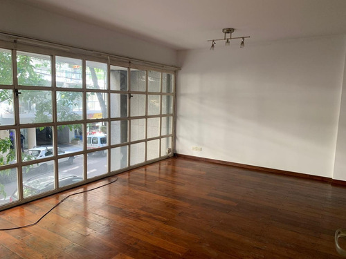 Imagen 3 de 15 de Departamento De 4 Ambientes En El Barrio De Recoleta