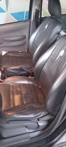 Imagem 5 de 5 de Volkswagen Spacefox 2006 1.6 Comfortline Total Flex 5p