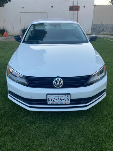 Volkswagen Jetta 2.0 L4 At 115 hp