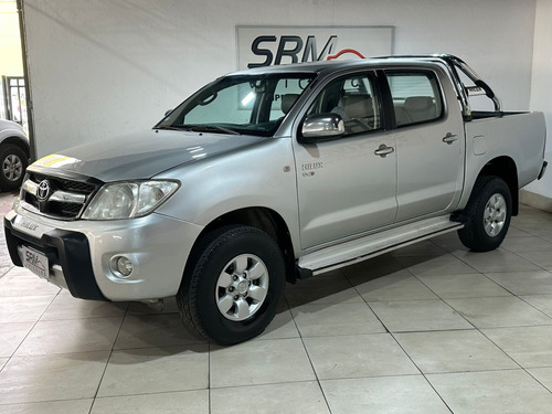 Toyota Hilux 2.5 STD 4X2 CD 16V TURBO DIESEL 4P MANUAL