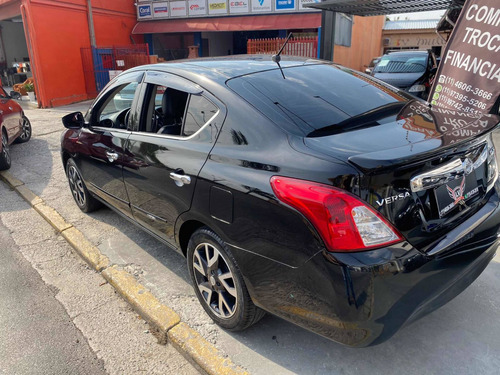 Imagem 7 de 7 de Nissan Versa 2016 1.6 16v Sl Unique 4p