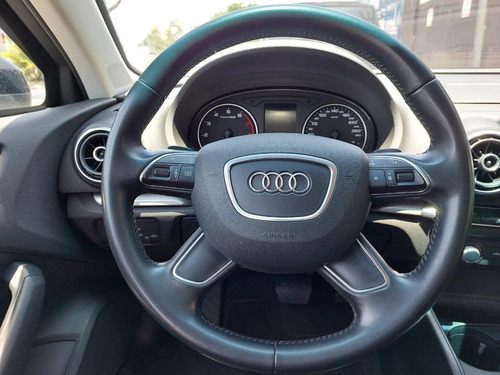 Audi A3 Sedan 1.4 Tfsi Attraction S-tronic 4p