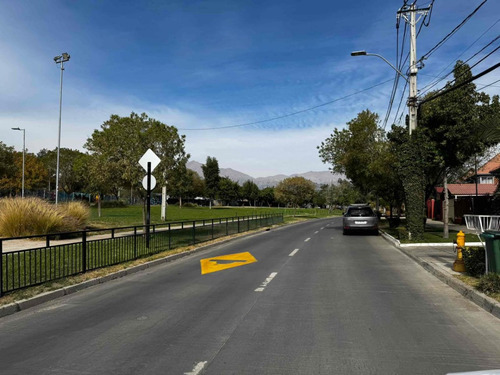 Amplia Casa De 4d 3b En Condominio Pie Andino En Puente Alto