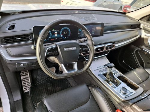 Jetour X70 Plus 1.5 At
