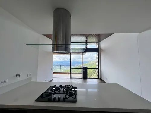 Apartaestudio En Arriendo Ubicado En El Retiro Sector Fizebad (18500).