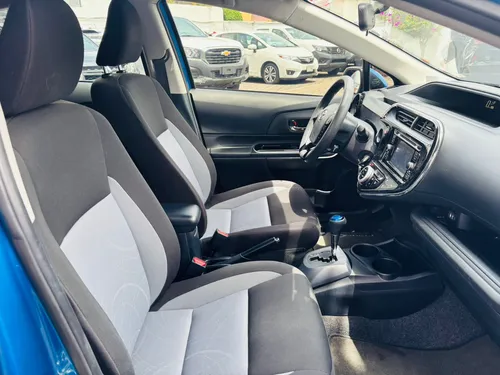 Toyota Prius 2021