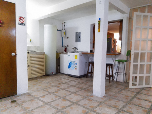 Imagen 10 de 18 de Acogedor Chalet En Los Portales Ii, Nueva Casarapa, Guarenas, Estado Miranda. Yh