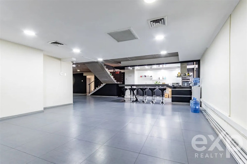 Oportunidad! Local Comercial Con 2 Roles Independientes