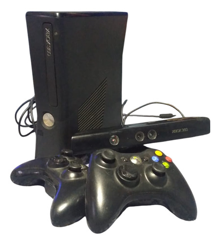 X Box 360 Con Kinet (Usado)