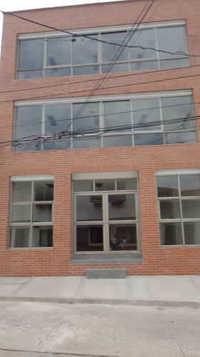 Imagen 2 de 8 de Excelente Edificio En Alquiler En Los Libertadores