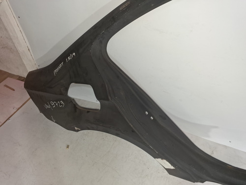 Retalho Lateral Tras Dir Passat 15/19 (com Detalhes)