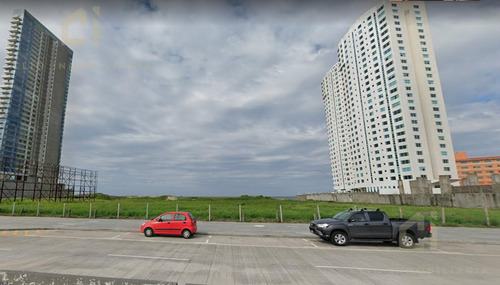 Terreno En Venta Frente Al Mar Y Sobre El Blvd. Manuel Ávila Camacho