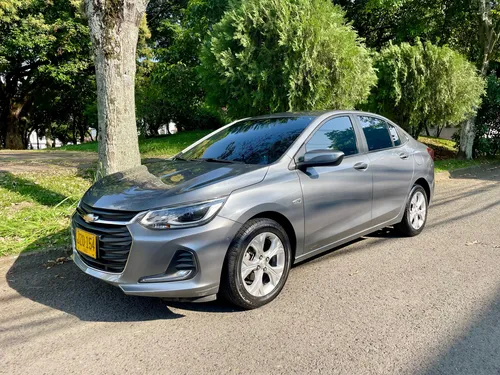 Chevrolet Onix 1.0T Premier Sedan At