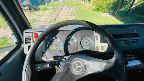 Imagen 14 de 18 de Mercedes Benz 710 Plus