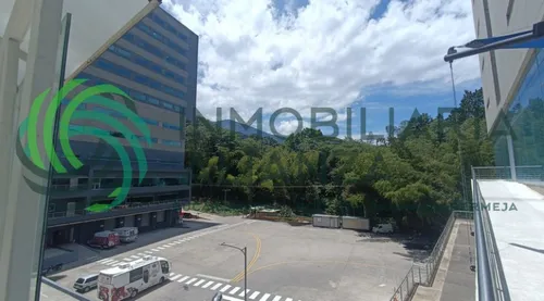 Consultorio En Arriendo En Vereda Mensuli. Cod A16870