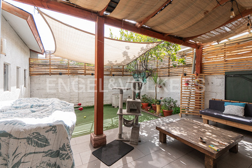 Amplia Casa Familiar 4d