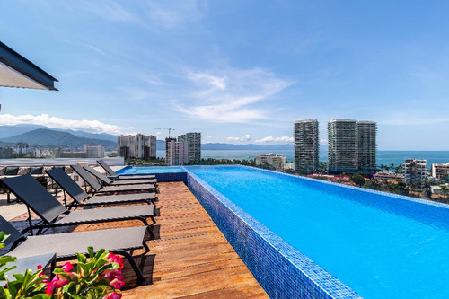 Departamento En Venta En Colonia Zona Hotelera Norte, Puerto Vallarta, Jalisco