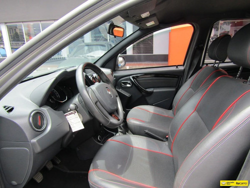 Renault Duster Polar