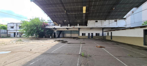 Imagen 20 de 27 de Galpón, Oficinas, Baños Y Vestuarios S/ Fracción Esquina 1943 M² - 1400 M² Cub. - S.justo (ctro)