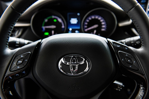 Toyota C-hr Hybrido 1.8l 5p At - Car Cash