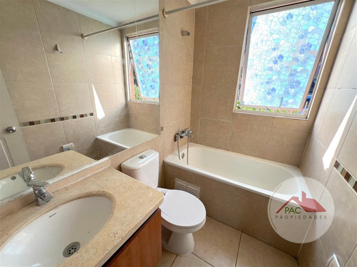 Arriendo Casa 3d/3b + Sala De Estar Gastos Comunes Incluidos