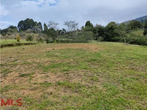 Hermoso Lote En Lindisima Parcelacion.(mls#239089)
