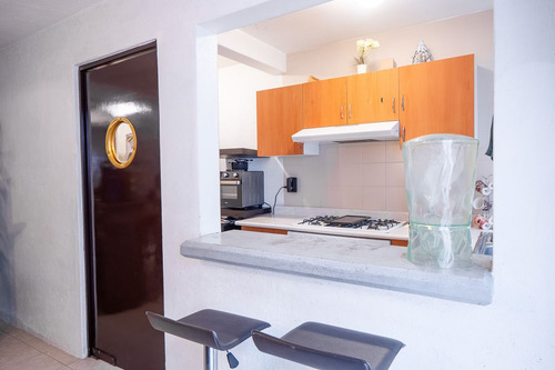 Vive Al Sur De La Cdmx En Un Condominio De Solo 2 Casas Con 3 Recámaras Y Patio