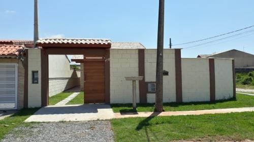 Casa Nova Lado Praia Com Estrutura Para Sobrado - Itanhaém