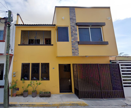 Casa En Venta En San Joaquin, Ciudad Del Carmen, Campeche